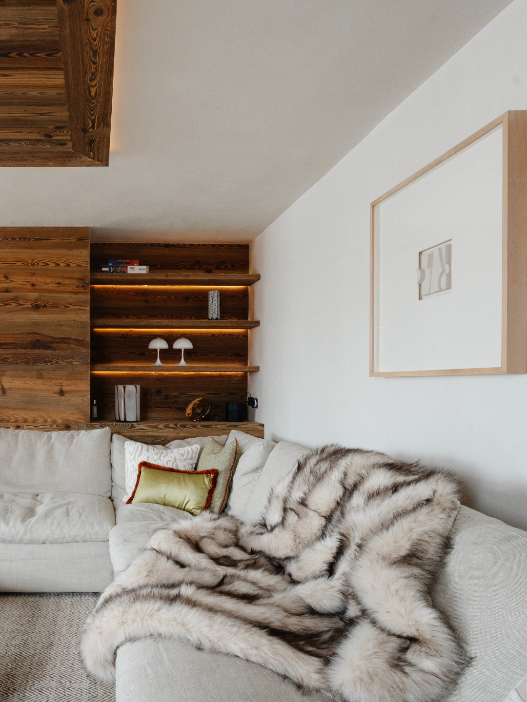 Chalet Pine